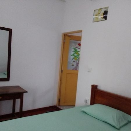 Pravindi Guest Home มิริสซา ภายนอก รูปภาพ